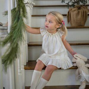 Well Dressed Wolf Gilded Ivory Lurex Skye Lounge Set Tunic Set w/Shorts, size 12